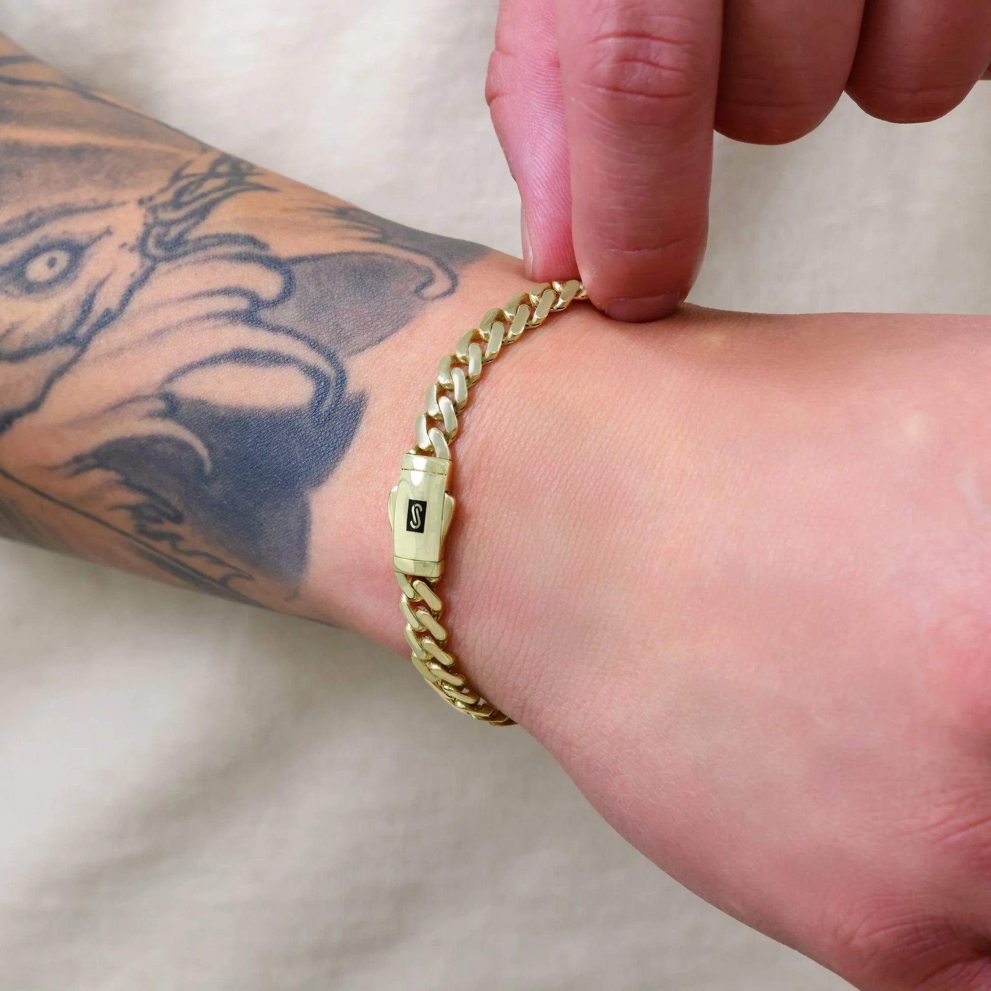 Exquisite 14K Yellow Gold Royal Monaco 6Mm Miami Cuban Link Bracelet - Timeless Italian Jewelry for Men & Women (7"-9")