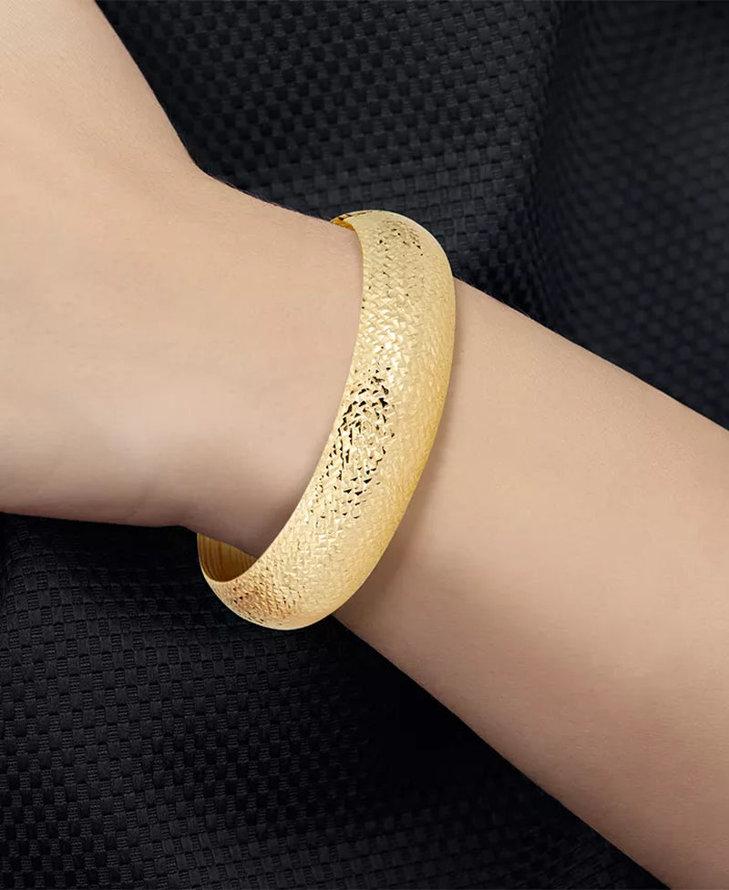 Diamond-Cut Wide Bangle Bracelet in 14K Gold